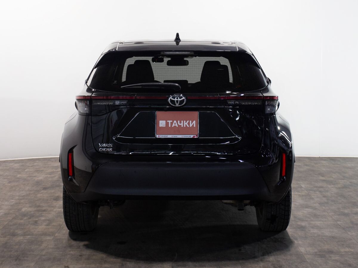 Toyota Yaris Cross 2021 - фото автомобиля