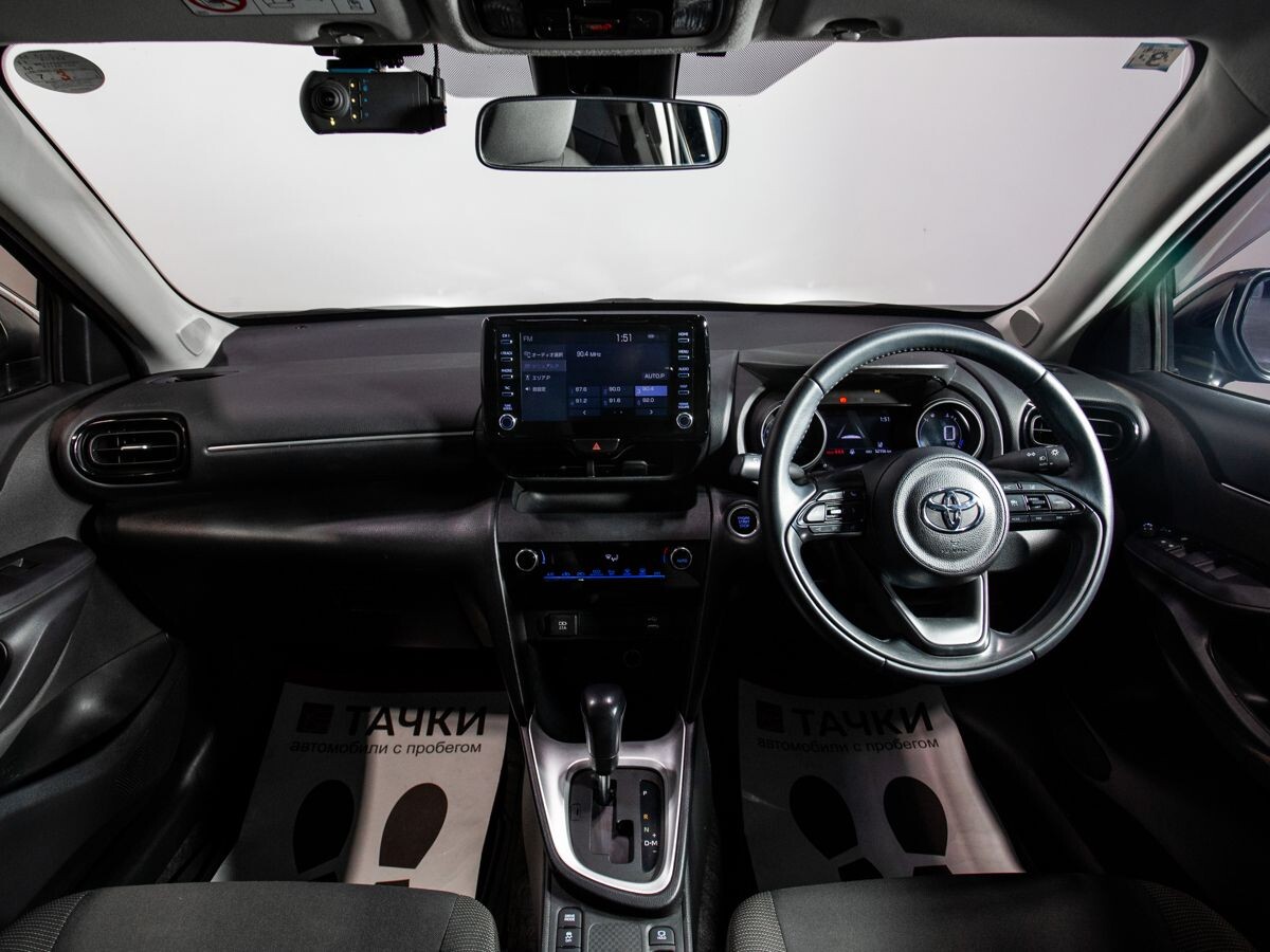 Toyota Yaris Cross 2021 - фото автомобиля