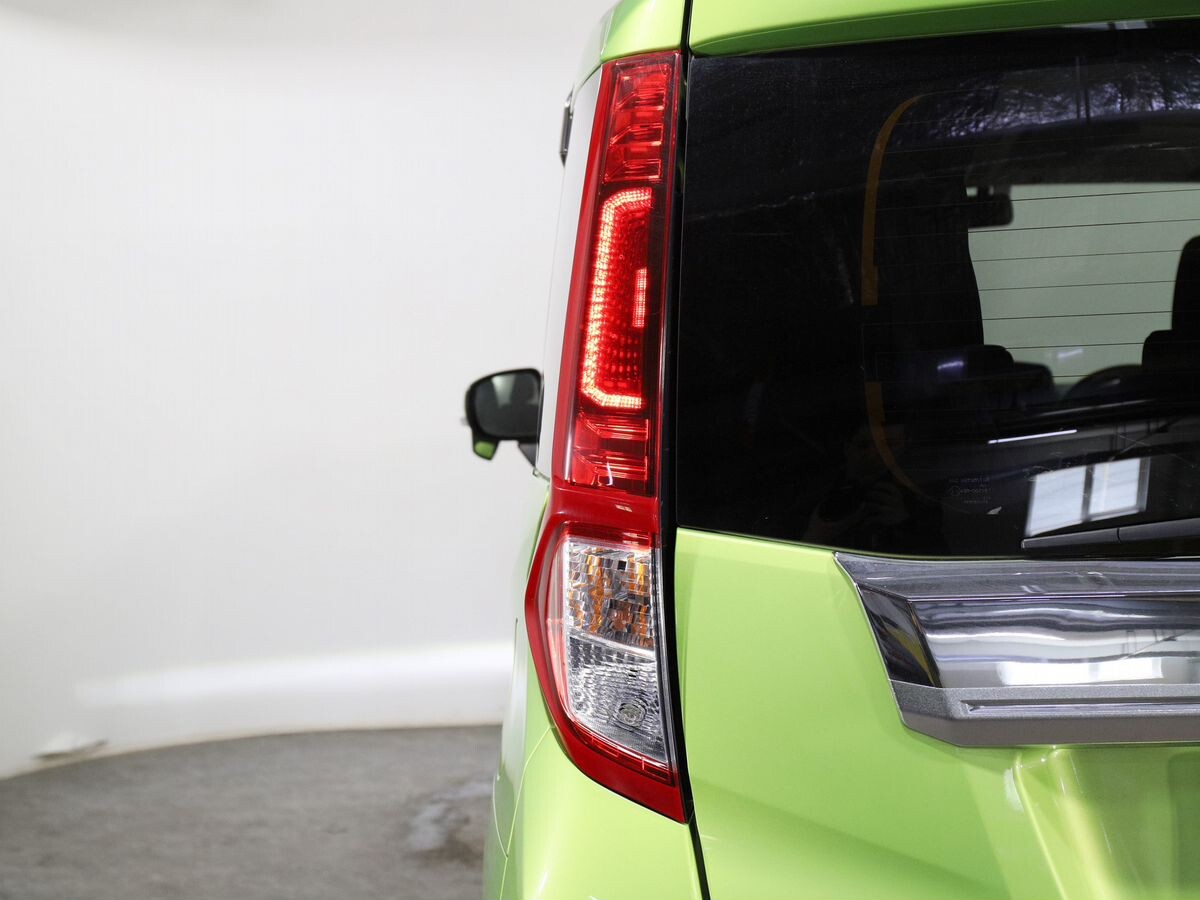 Toyota Roomy 2017 - фото автомобиля