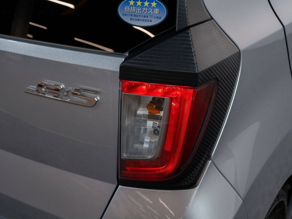 Daihatsu Mira e:S 2018 - фото автомобиля