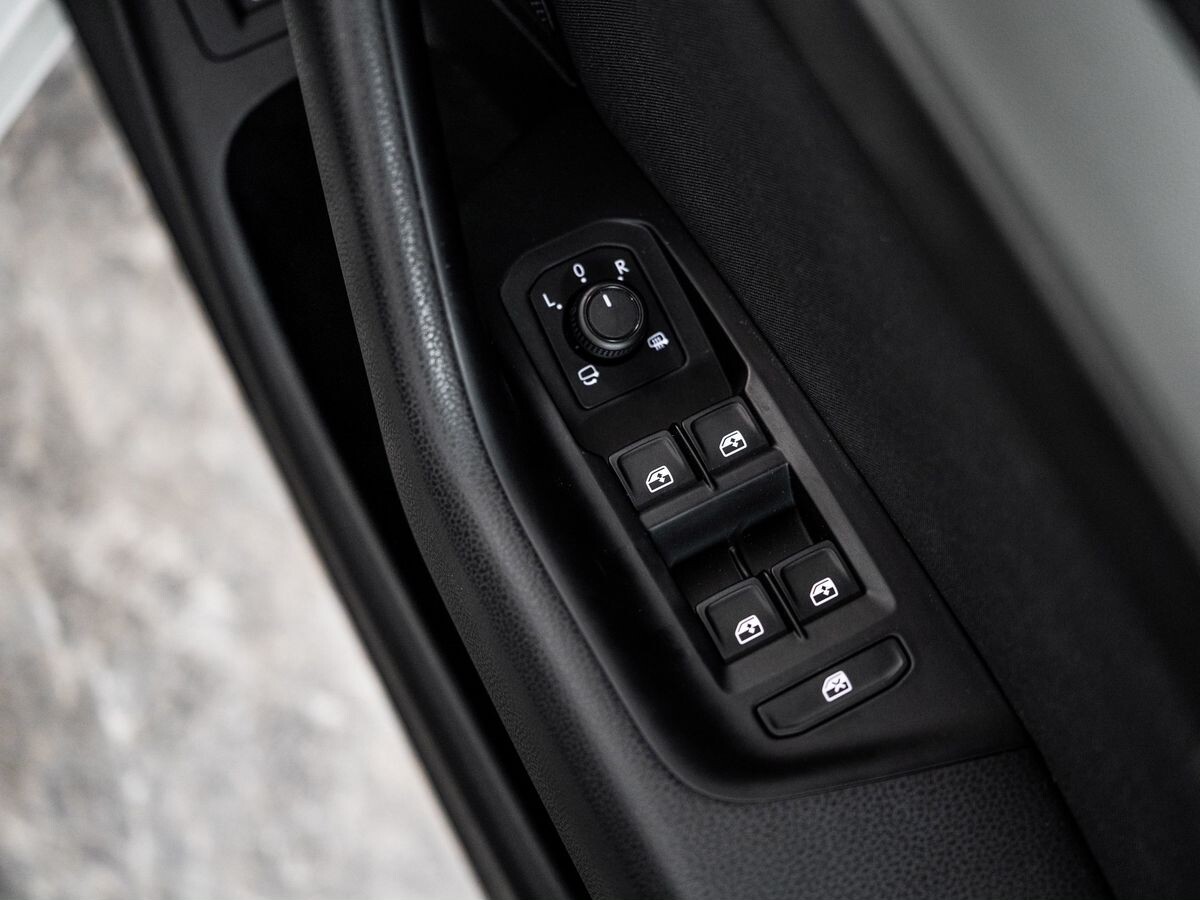 Volkswagen Passat 2015 - фото автомобиля