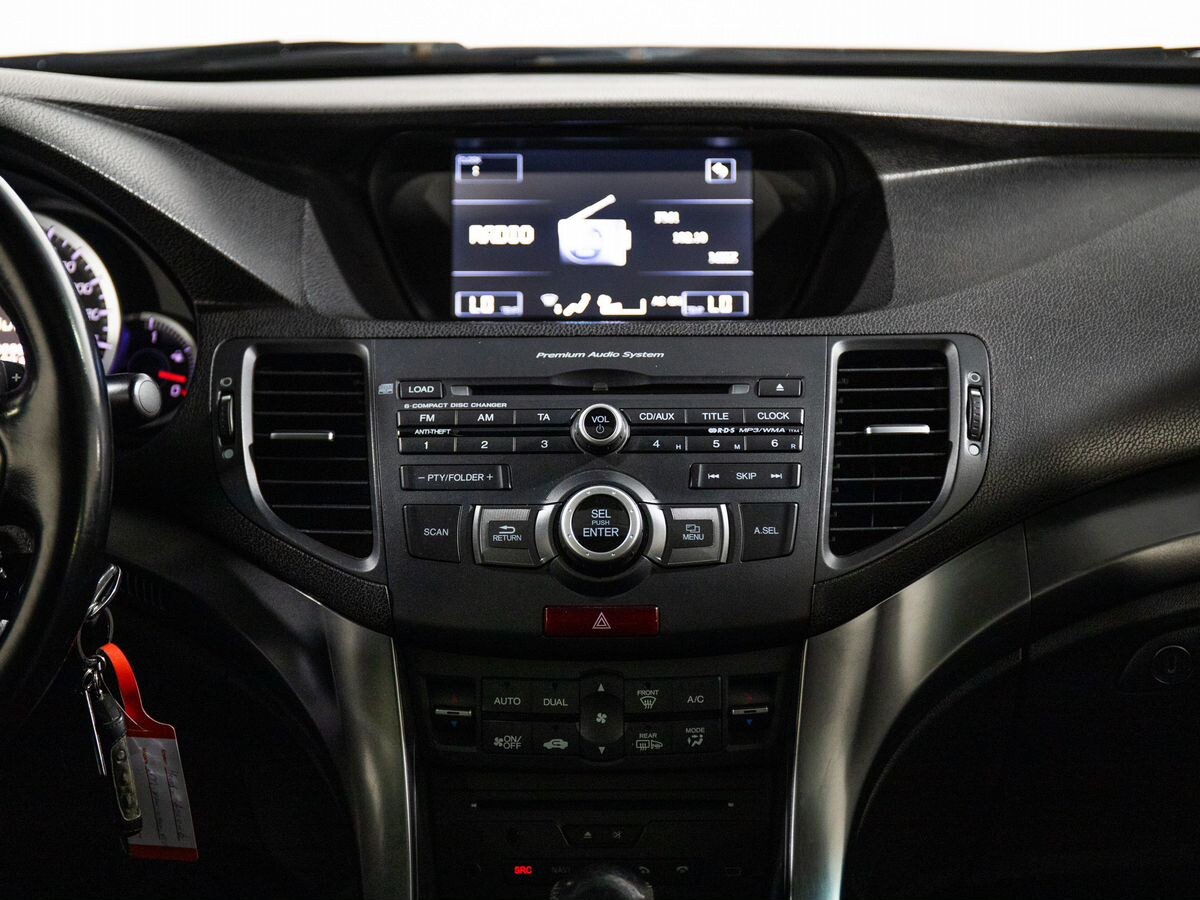 Honda Accord 2012 - фото автомобиля