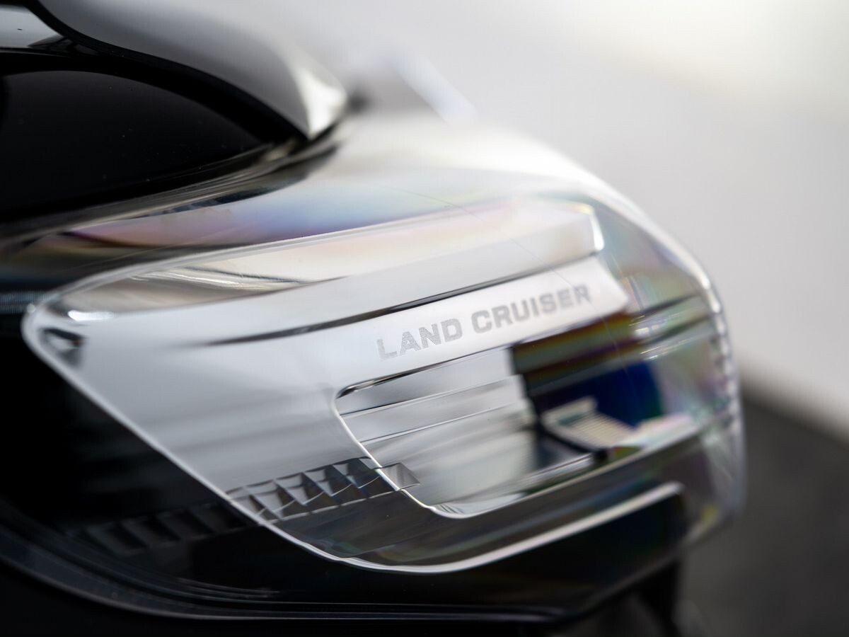 Toyota Land Cruiser Prado 2014 - фото автомобиля