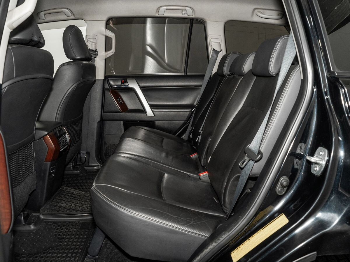 Toyota Land Cruiser Prado 2014 - фото автомобиля