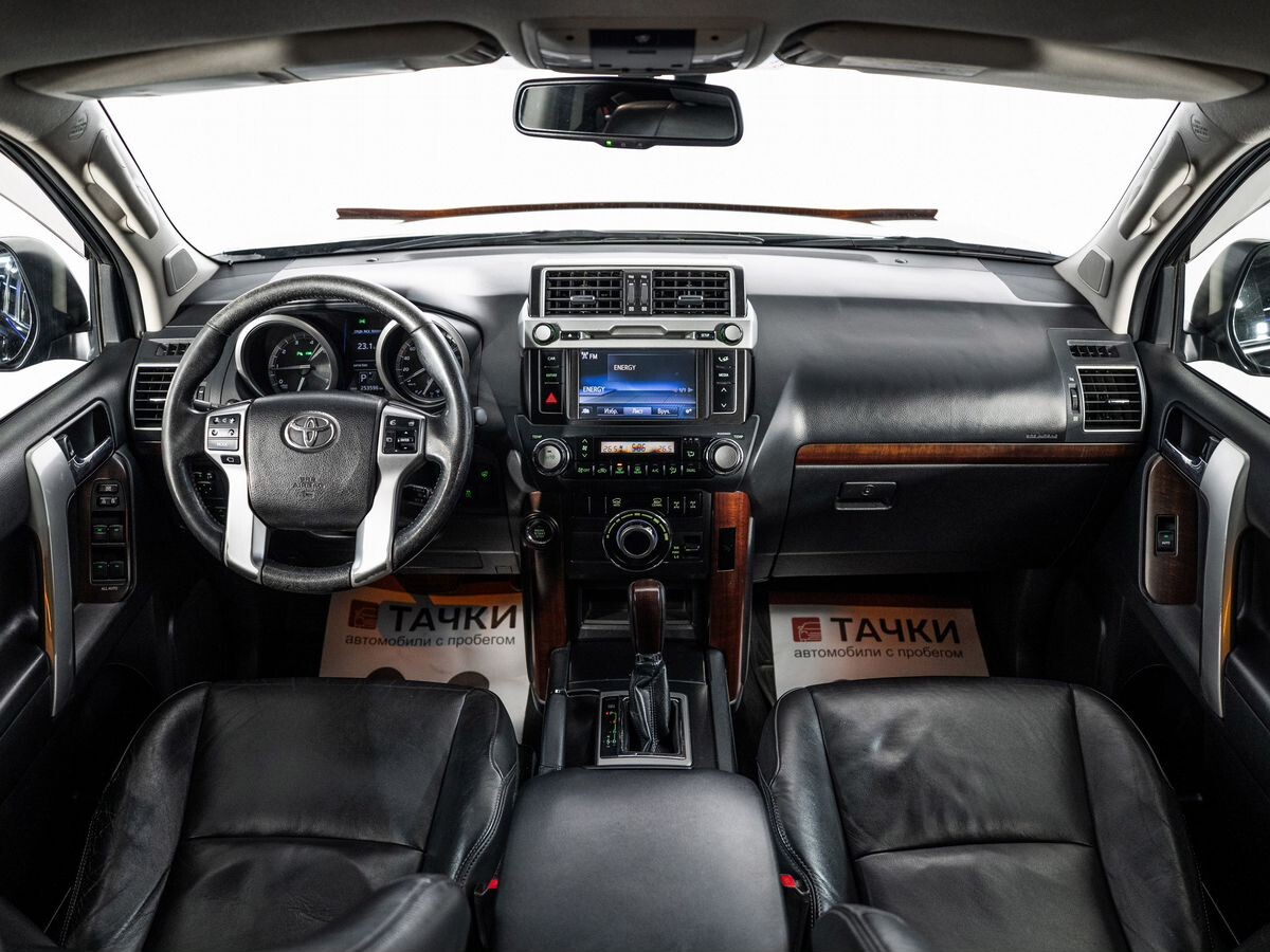 Toyota Land Cruiser Prado 2014 - фото автомобиля