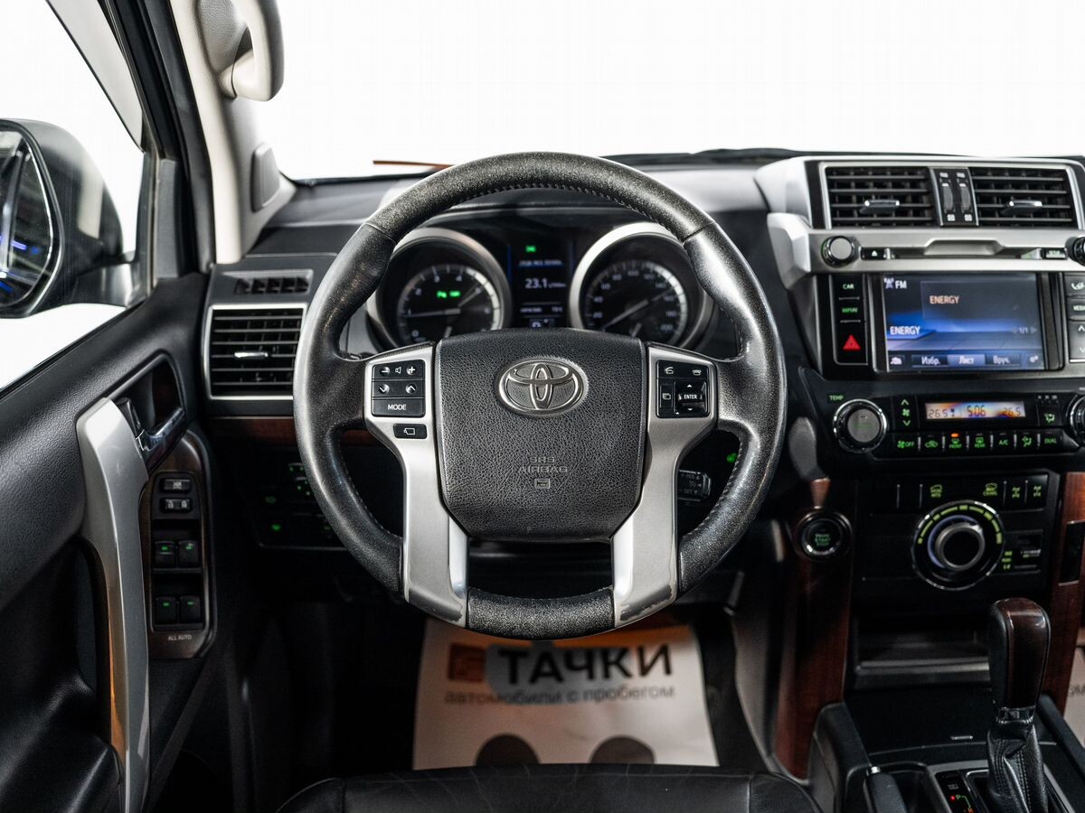 Toyota Land Cruiser Prado 2014 - фото автомобиля