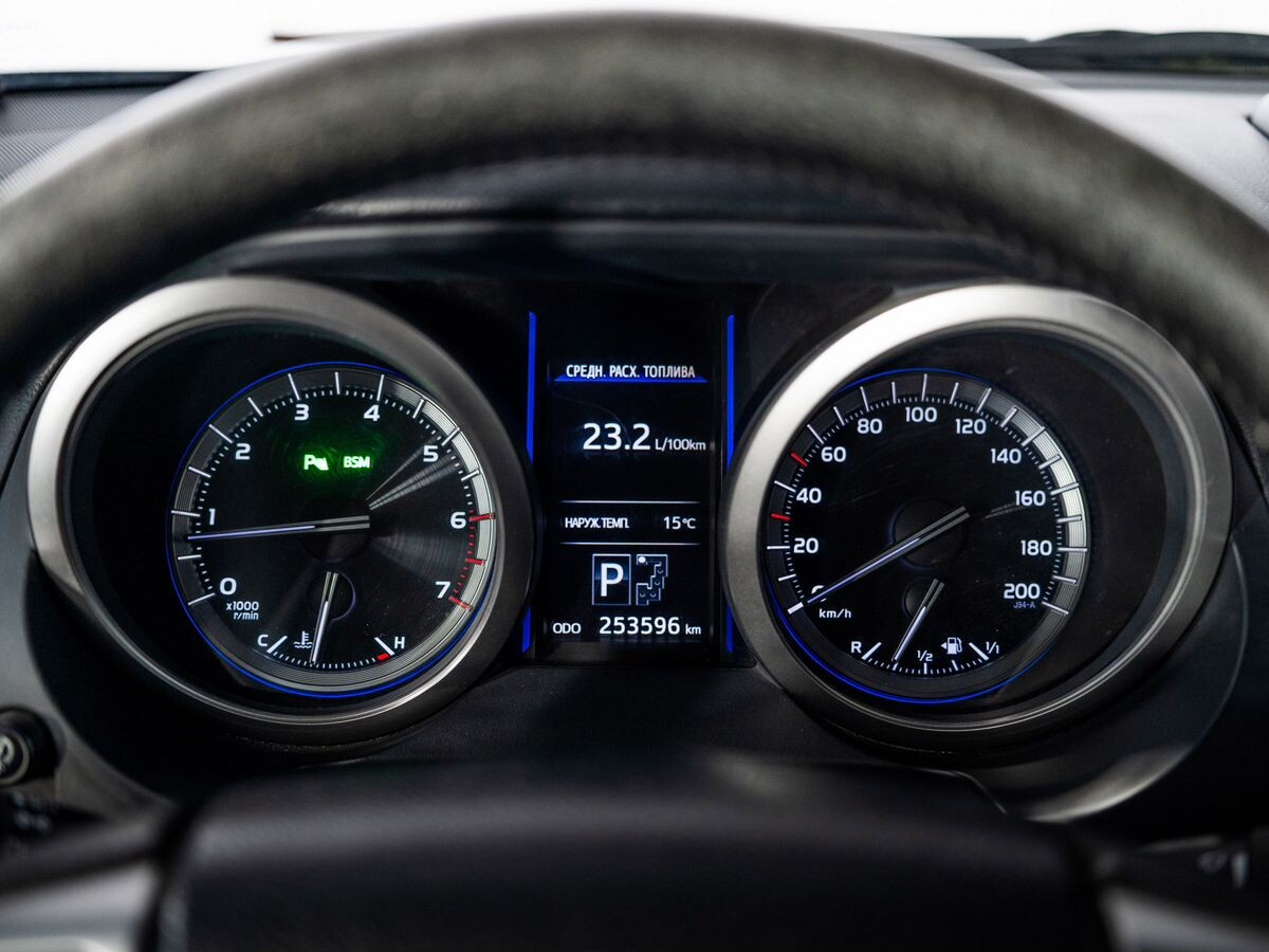 Toyota Land Cruiser Prado 2014 - фото автомобиля