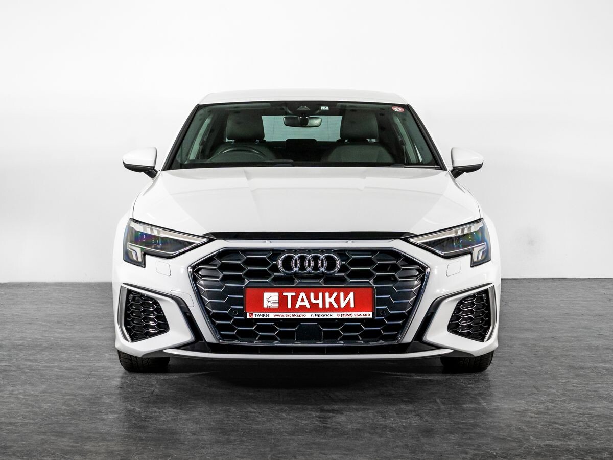 Audi A3 2021 - фото автомобиля