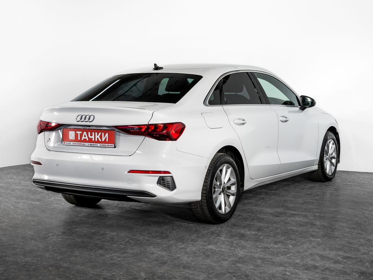 Audi A3 2021 - фото автомобиля