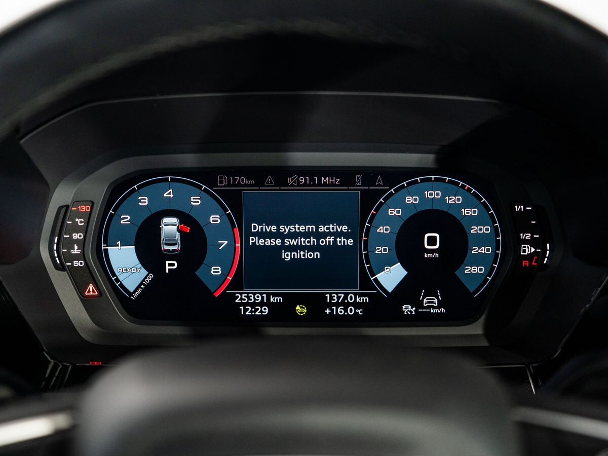 Audi A3 2021 - фото автомобиля