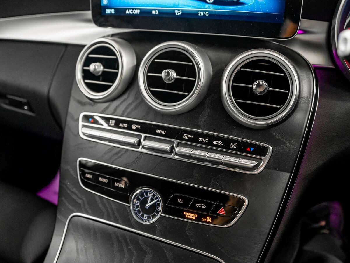 Mercedes-Benz C-Класс 2018 - фото автомобиля