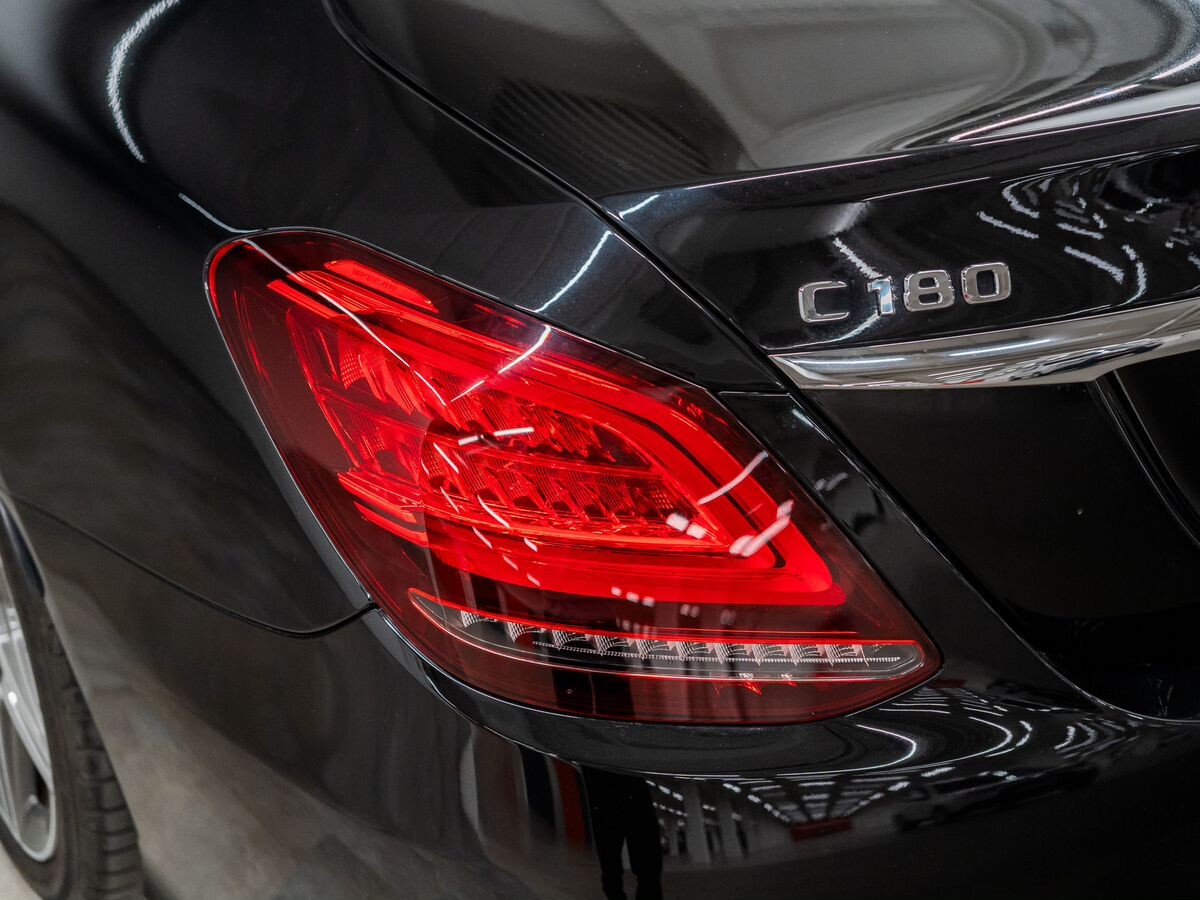 Mercedes-Benz C-Класс 2018 - фото автомобиля