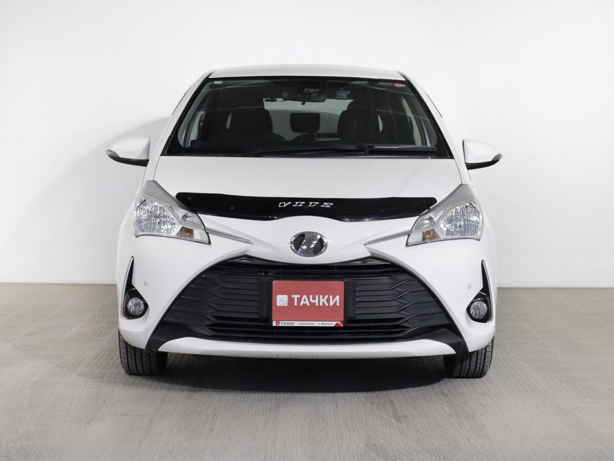Toyota Vitz 2019 - фото автомобиля