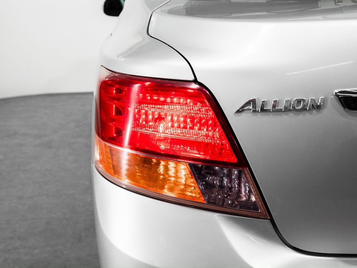 Toyota Allion 2010 - фото автомобиля