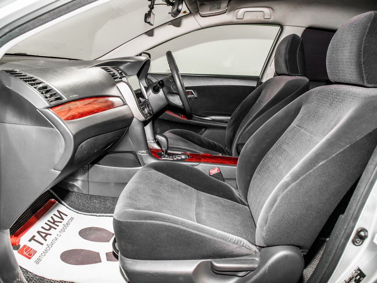 Toyota Allion 2010 - фото автомобиля