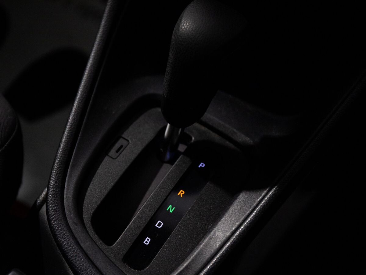 Toyota Yaris 2020 - фото автомобиля