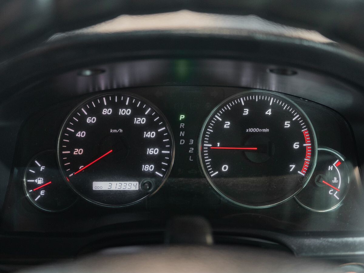 Toyota Land Cruiser Prado 2002 - фото автомобиля