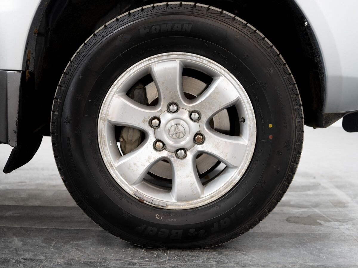 Toyota Land Cruiser Prado 2002 - фото автомобиля