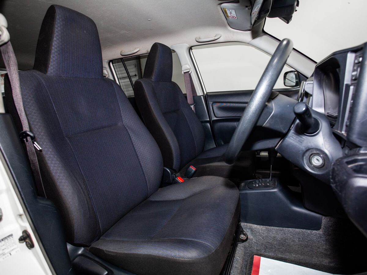 Toyota Probox 2019 - фото автомобиля