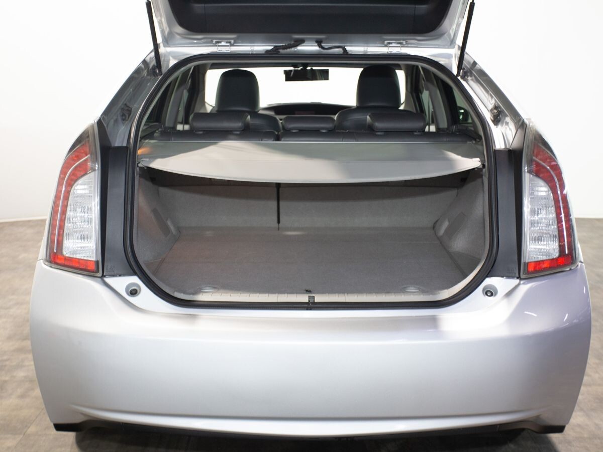 Toyota Prius 2009 - фото автомобиля