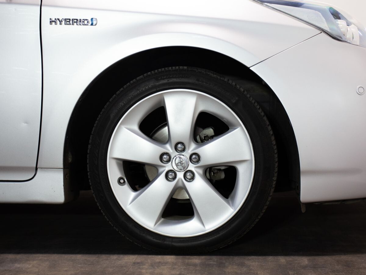 Toyota Prius 2009 - фото автомобиля