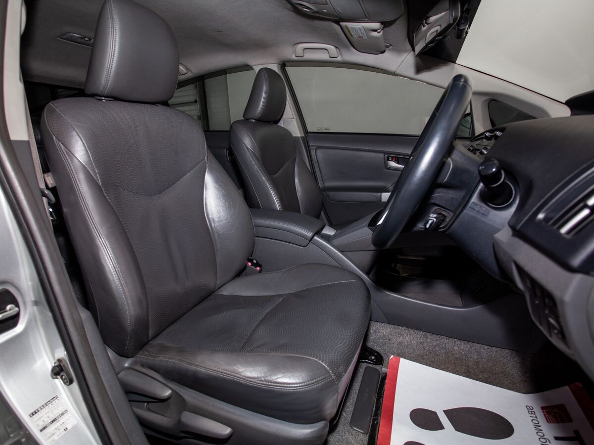 Toyota Prius 2009 - фото автомобиля