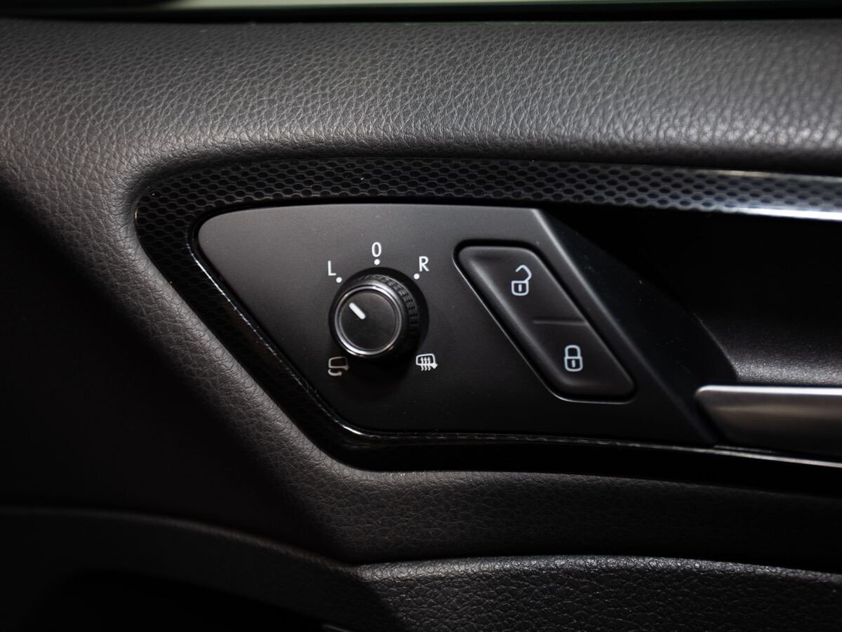 Volkswagen Golf 2014 - фото автомобиля