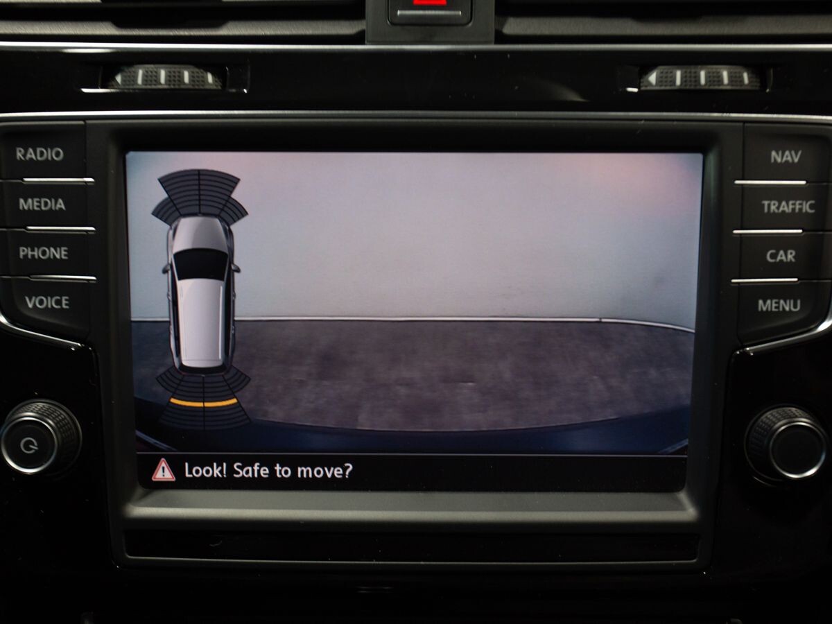 Volkswagen Golf 2014 - фото автомобиля