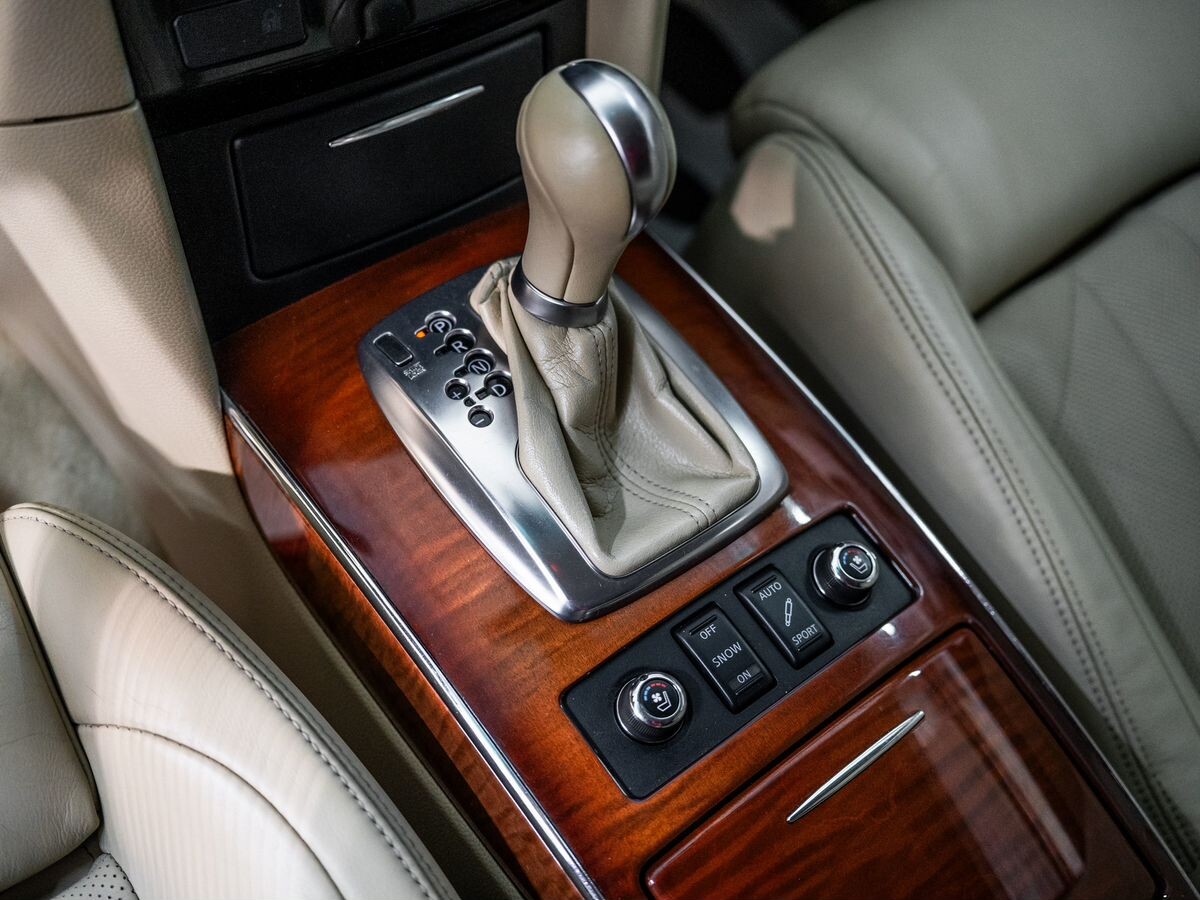Infiniti FX 2011 - фото автомобиля