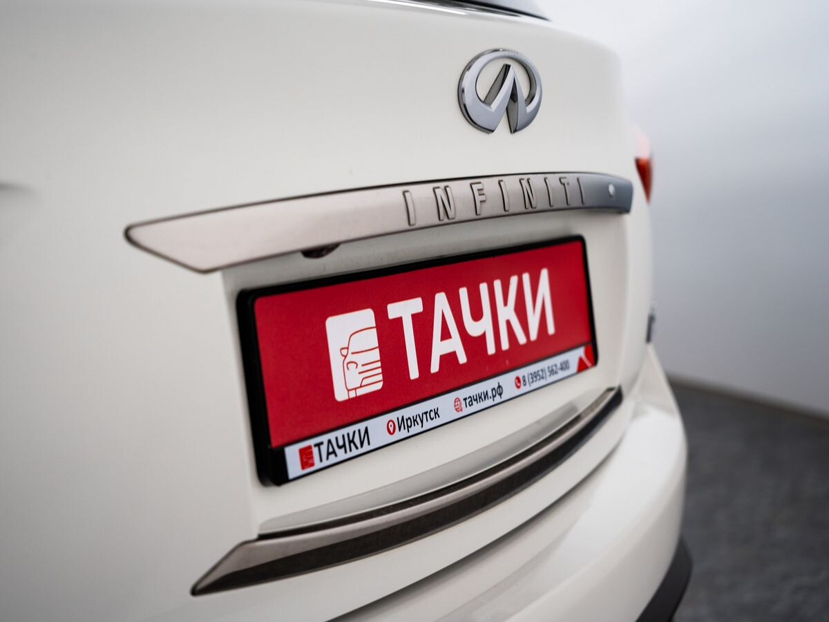 Infiniti FX 2011 - фото автомобиля