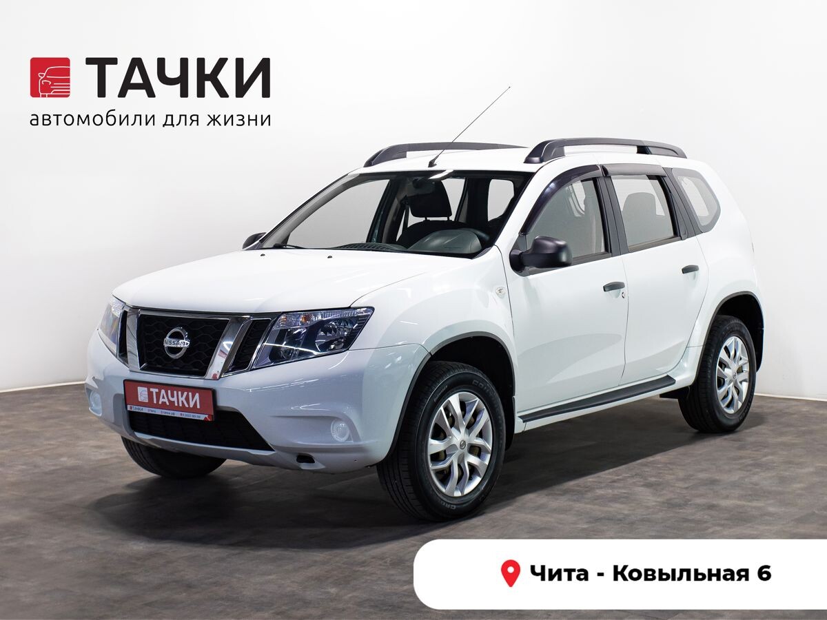 Nissan Terrano 2019 - фото автомобиля