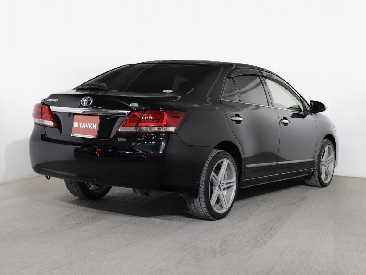 Toyota Premio 2018 - фото автомобиля