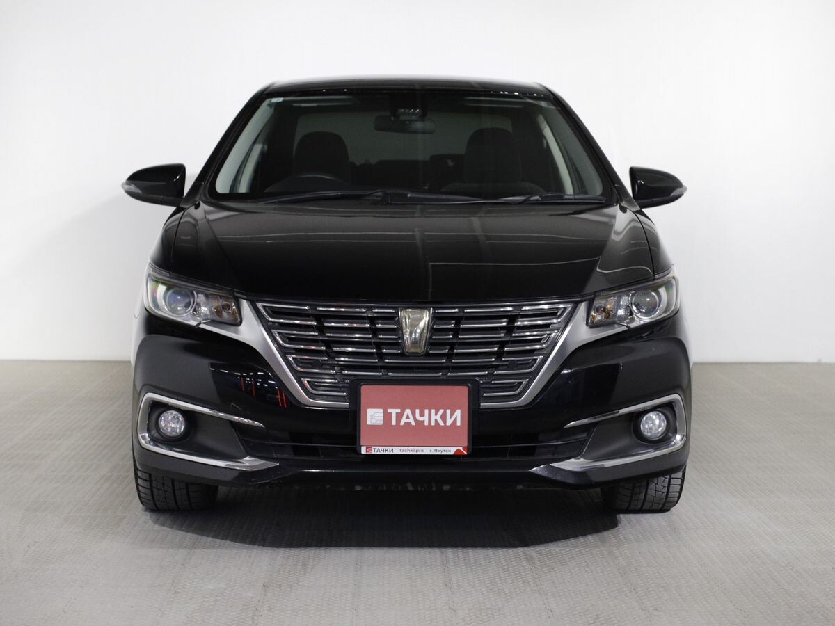 Toyota Premio 2018 - фото автомобиля