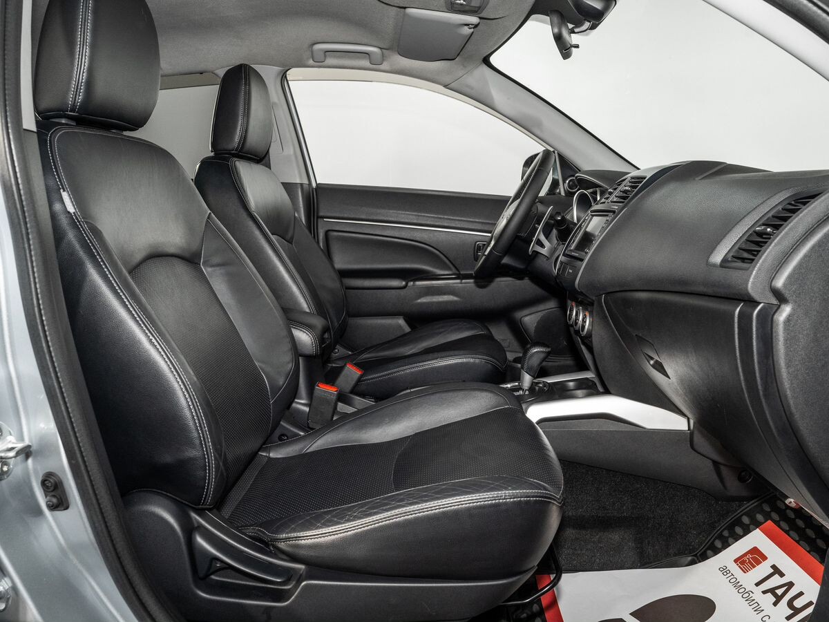 Mitsubishi ASX 2010 - фото автомобиля