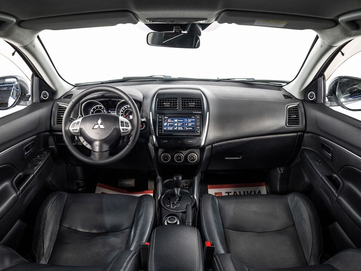 Mitsubishi ASX 2010 - фото автомобиля