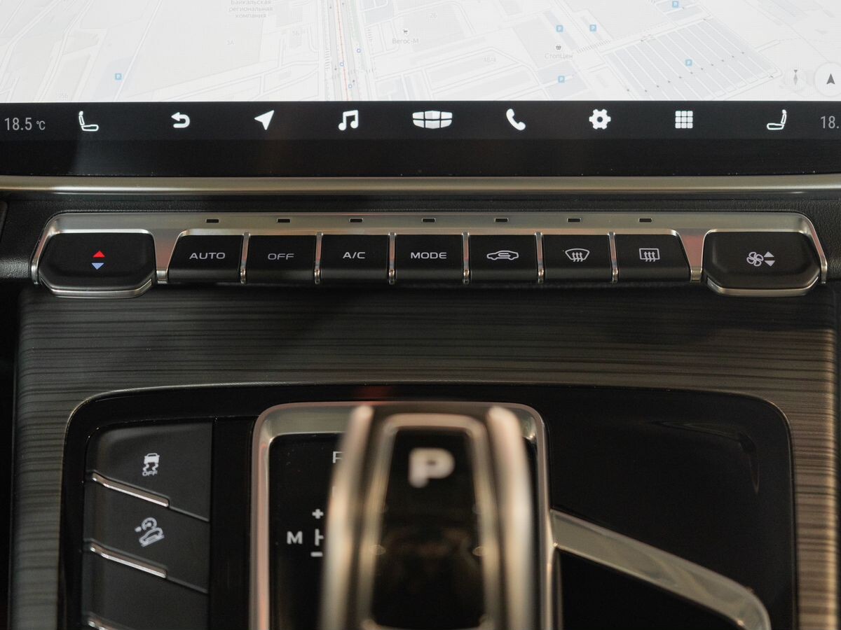 Geely Atlas Pro 2023 - фото автомобиля