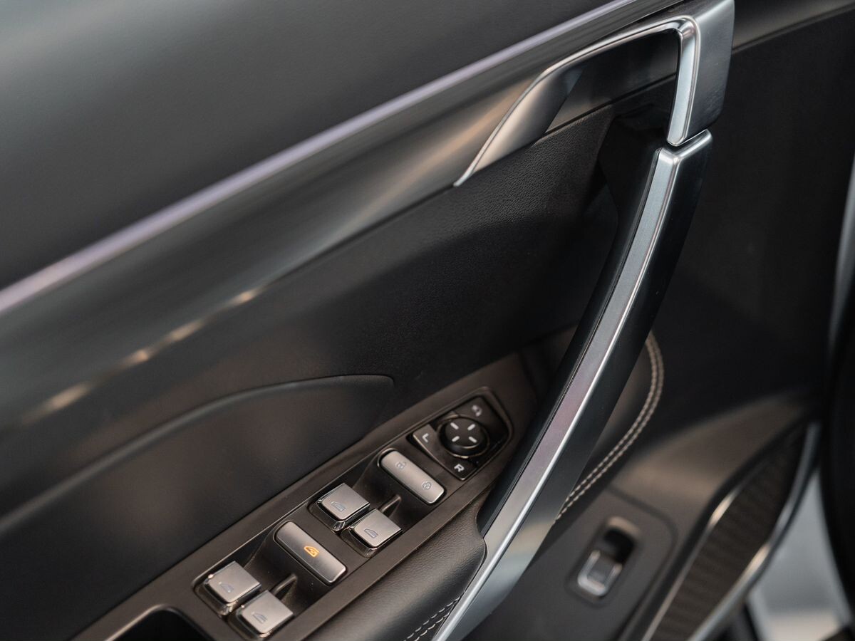 Geely Atlas Pro 2023 - фото автомобиля