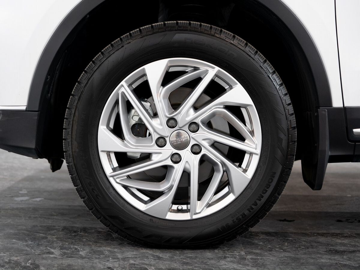 Geely Atlas Pro 2023 - фото автомобиля