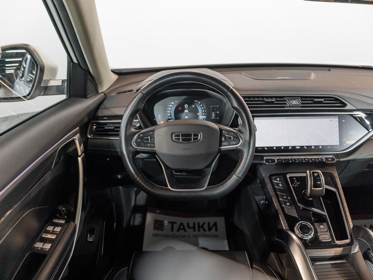 Geely Atlas Pro 2023 - фото автомобиля