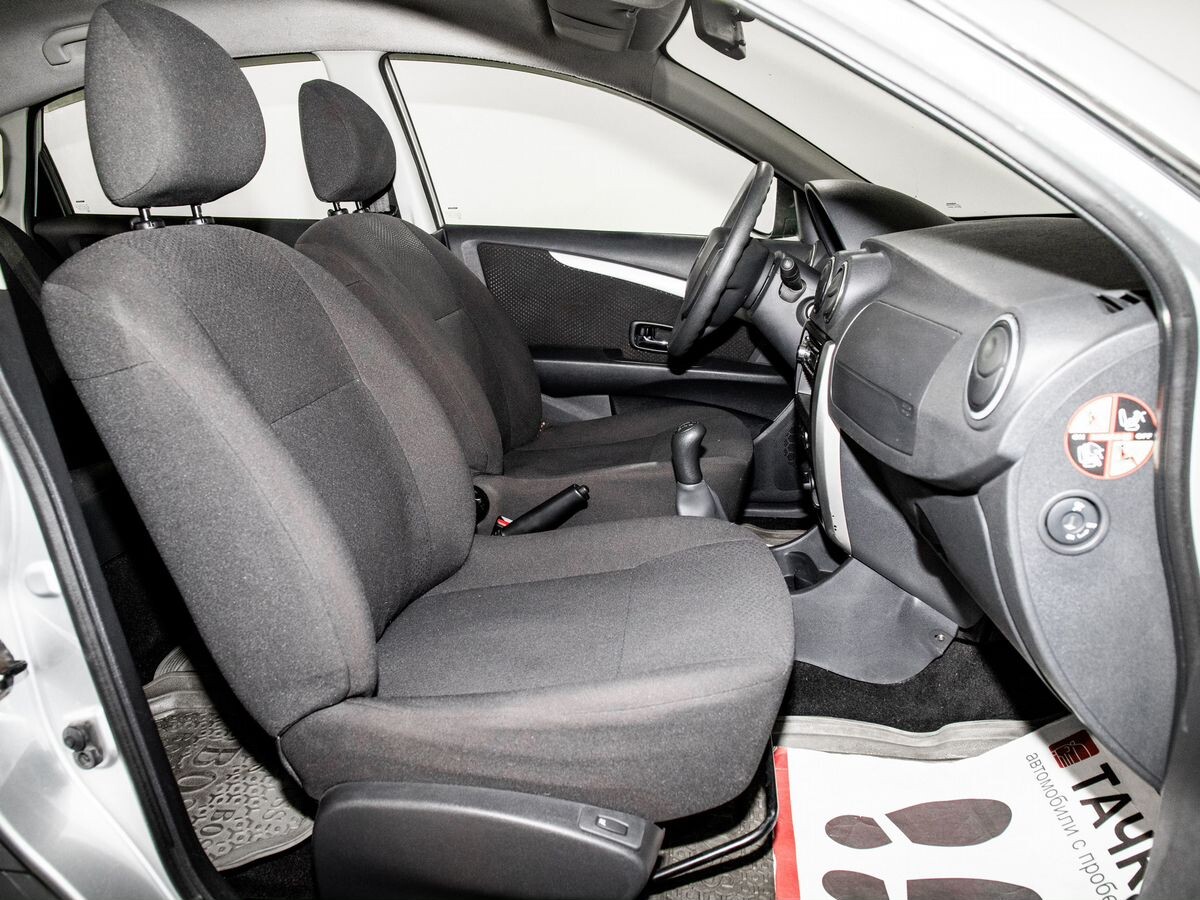 Nissan Almera 2014 - фото автомобиля