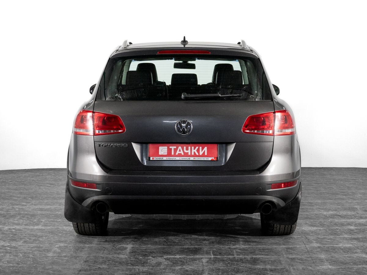 Volkswagen Touareg 2010 - фото автомобиля