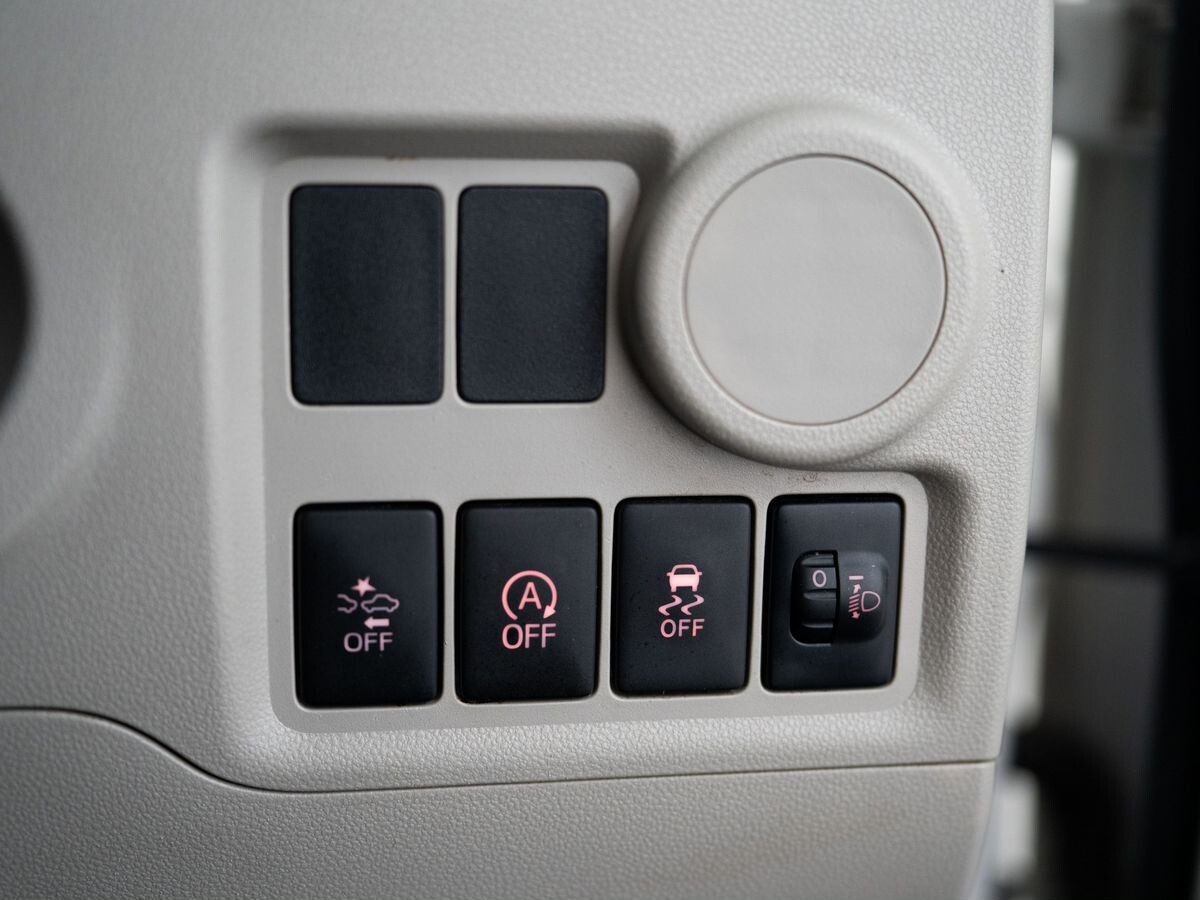 Toyota Passo 2018 - фото автомобиля