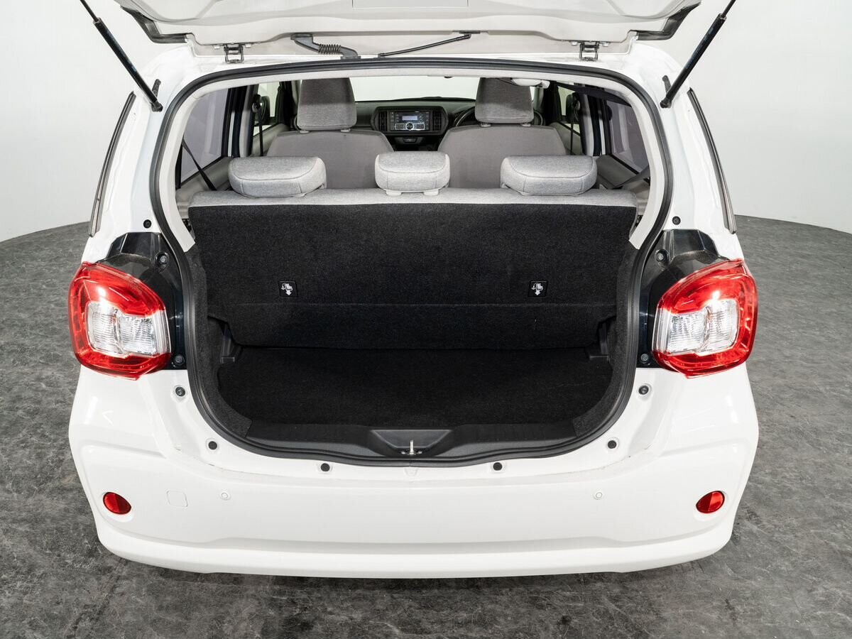 Toyota Passo 2018 - фото автомобиля