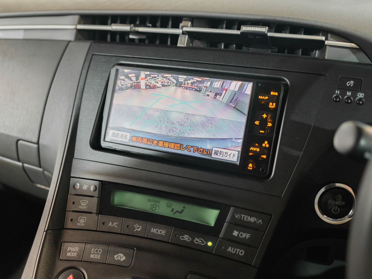 Toyota Prius 2010 - фото автомобиля