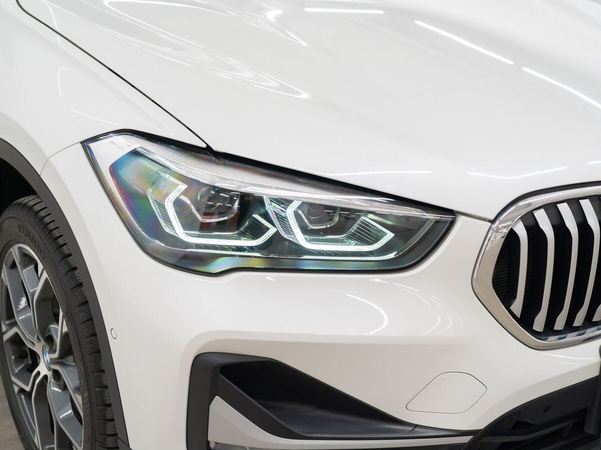 BMW X1 2020 - фото автомобиля