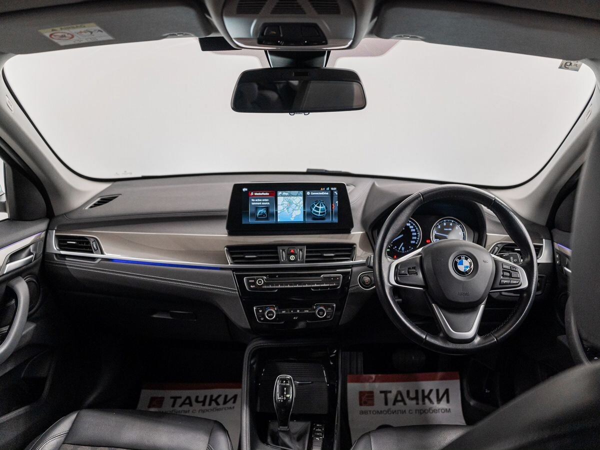 BMW X1 2020 - фото автомобиля