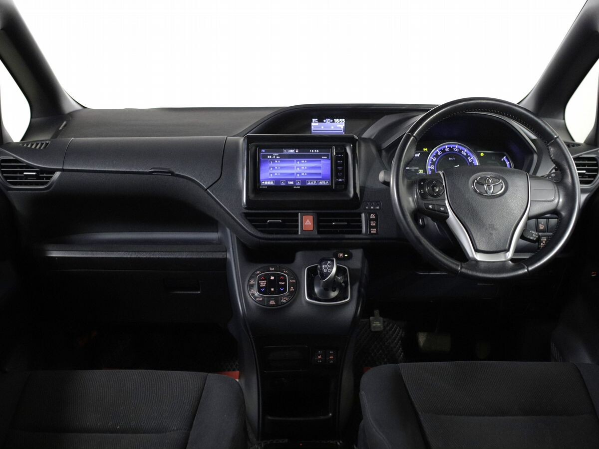 Toyota Noah 2014 - фото автомобиля