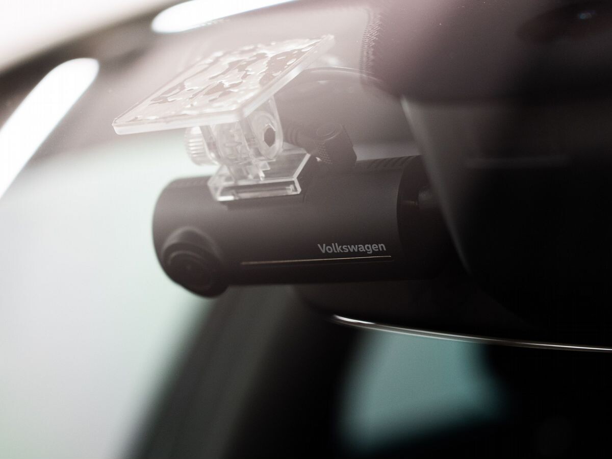 Volkswagen Golf 2017 - фото автомобиля