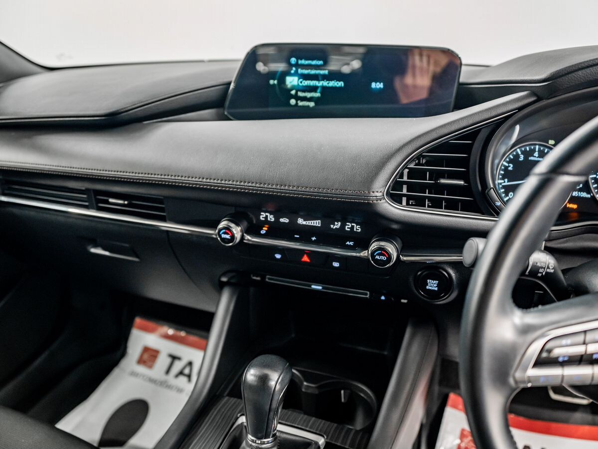 Mazda 3 2019 - фото автомобиля