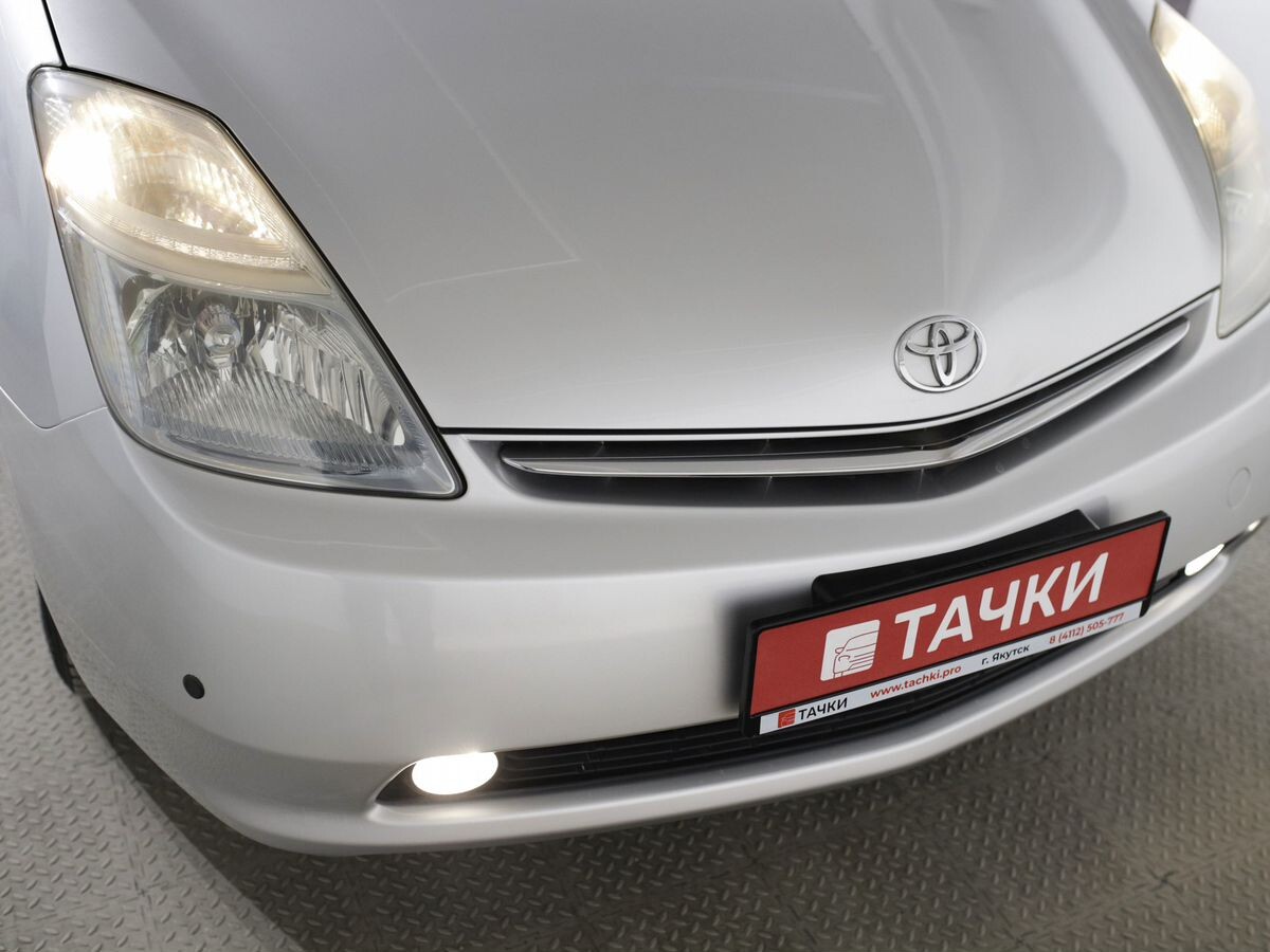 Toyota Prius 2008 - фото автомобиля